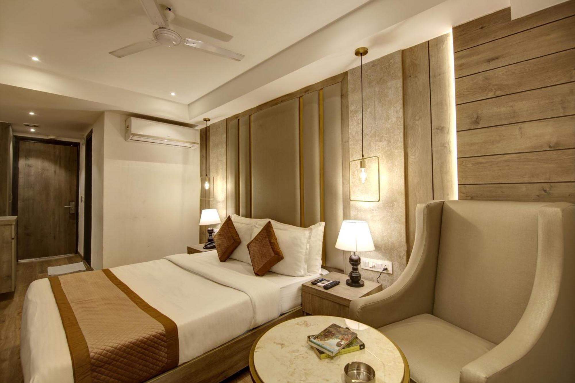 Hotel Town Grand Patel Nagar New Delhi Eksteriør billede