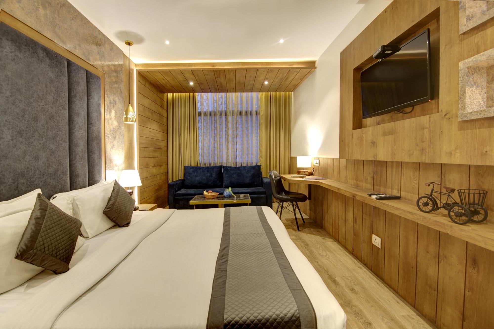 Hotel Town Grand Patel Nagar New Delhi Eksteriør billede