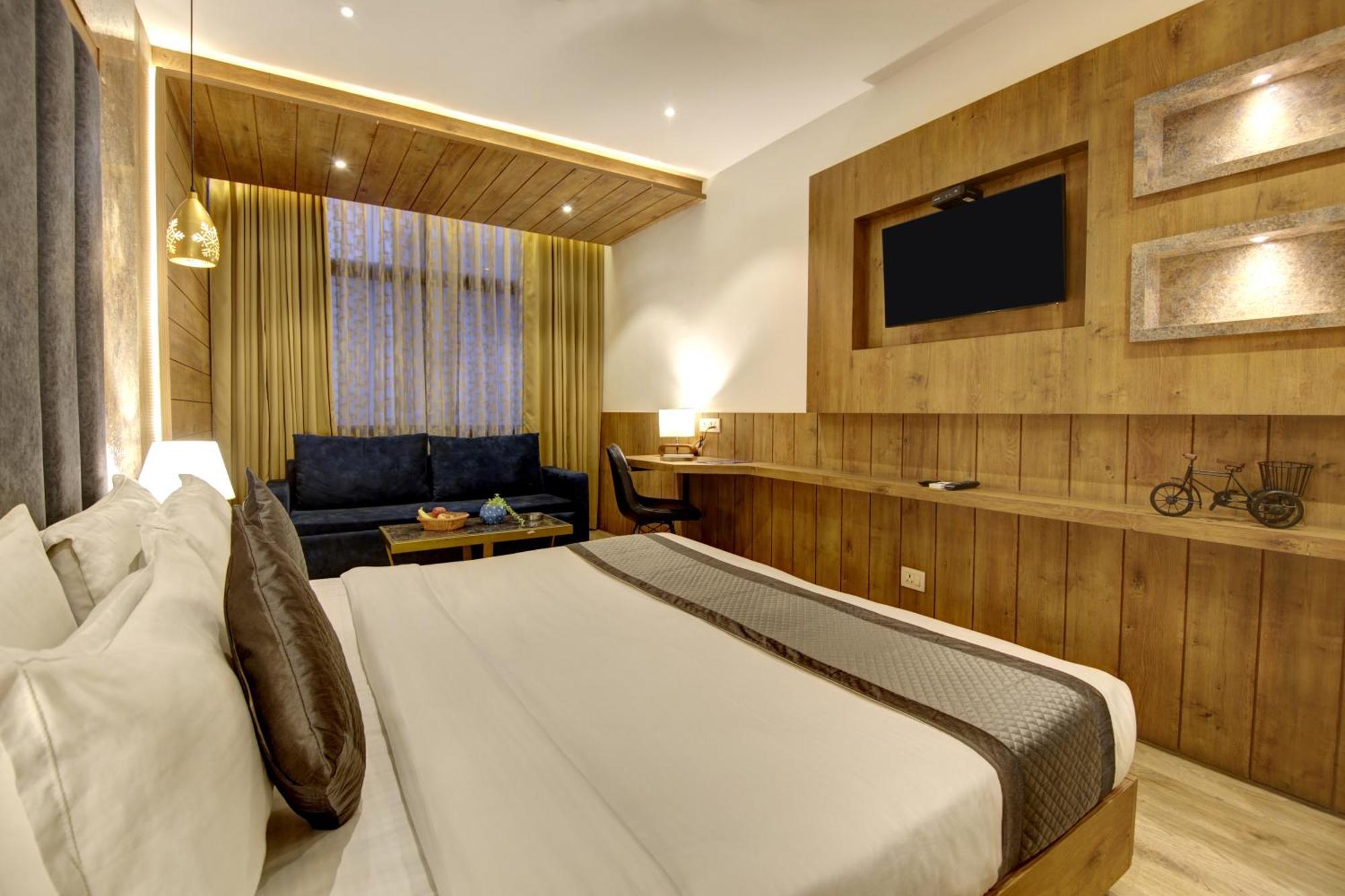 Hotel Town Grand Patel Nagar New Delhi Eksteriør billede