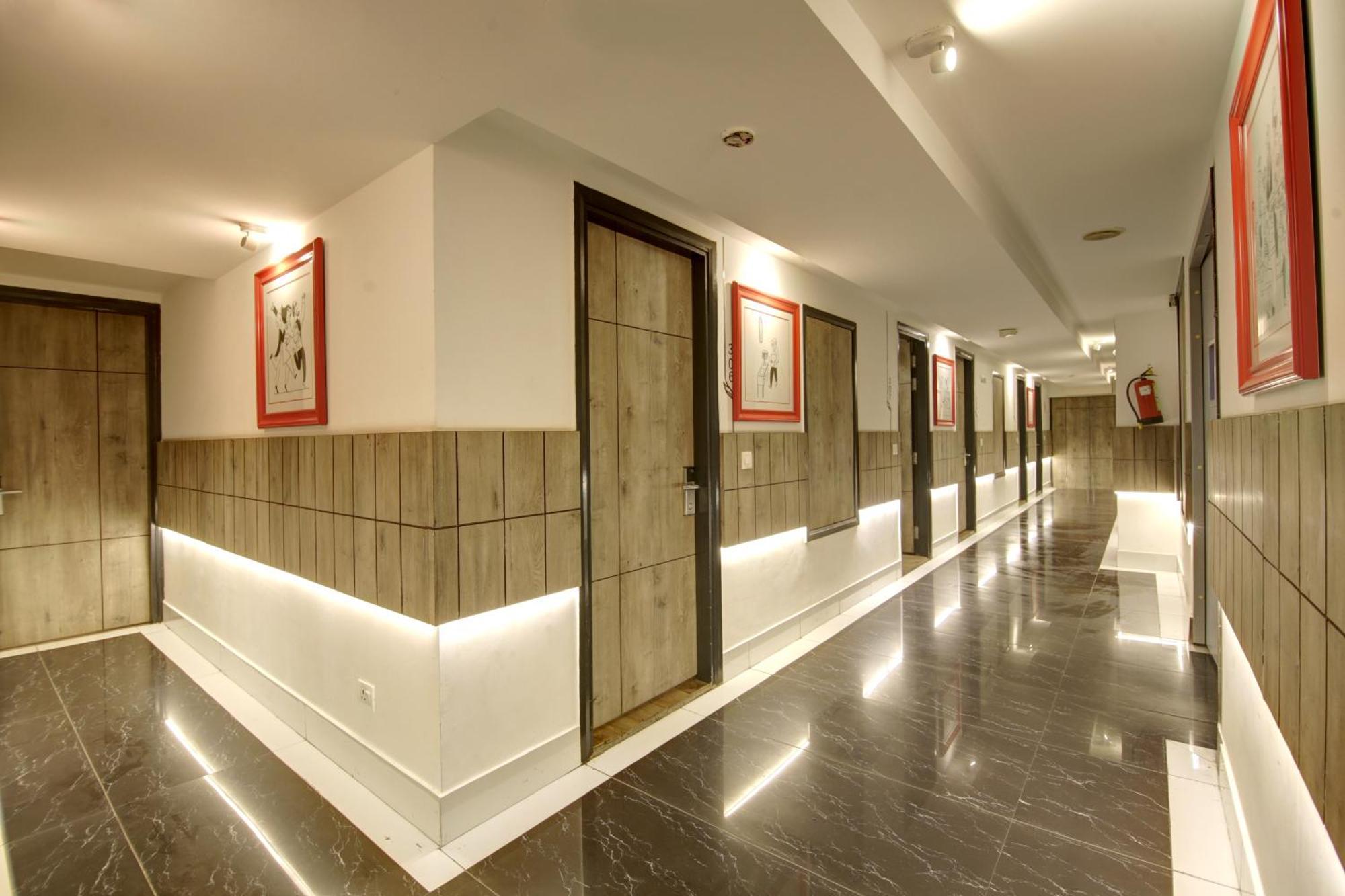 Hotel Town Grand Patel Nagar New Delhi Eksteriør billede